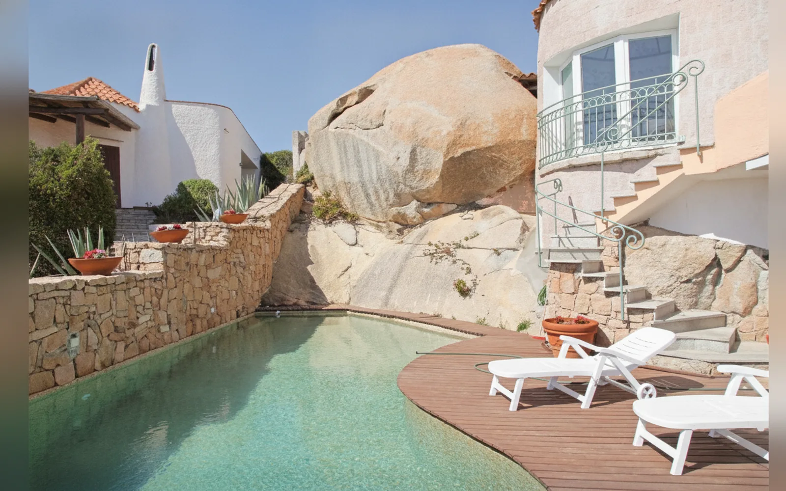 Esterni di Villa Nereide, Santa Reparata (Sardegna) (foto 20)