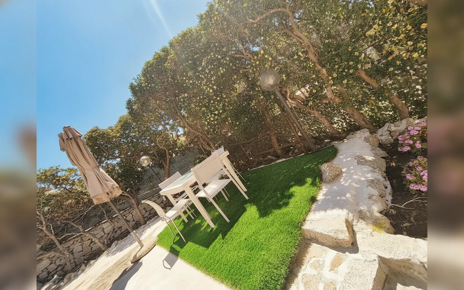 Esterni di Villa Nereide, Santa Reparata (Sardegna) (foto 37)